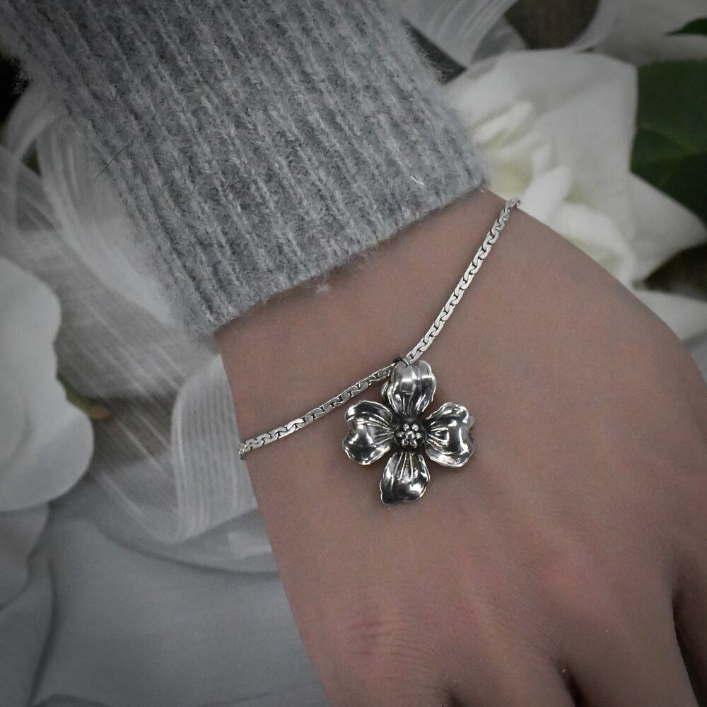 Vintage Sterling Silver Dogwood Flower Charm Bracelet 925 Dainty Link Chain 7"